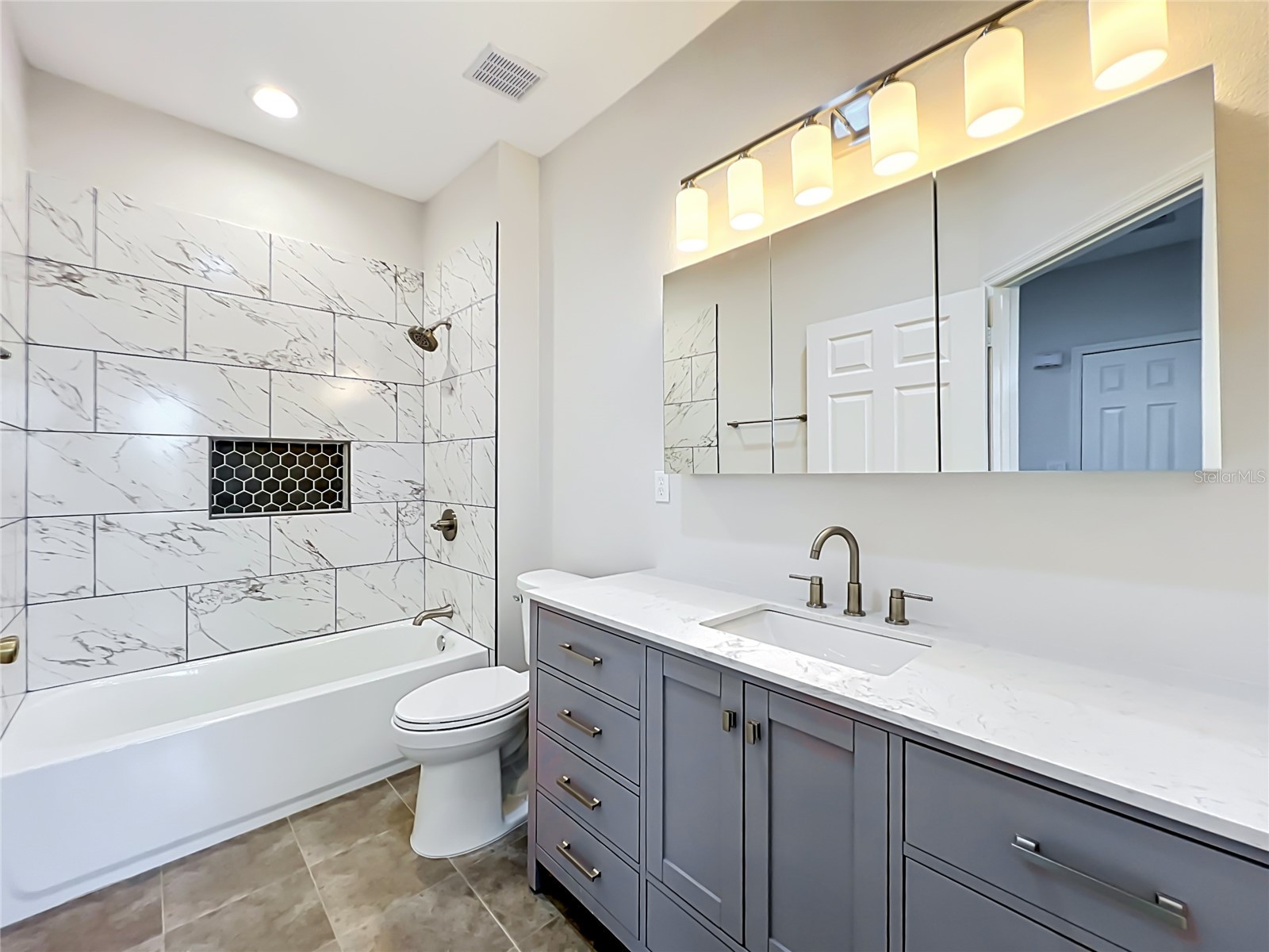6635 Time Square Avenue #101 Orlando FL 32835 O6405490 image22