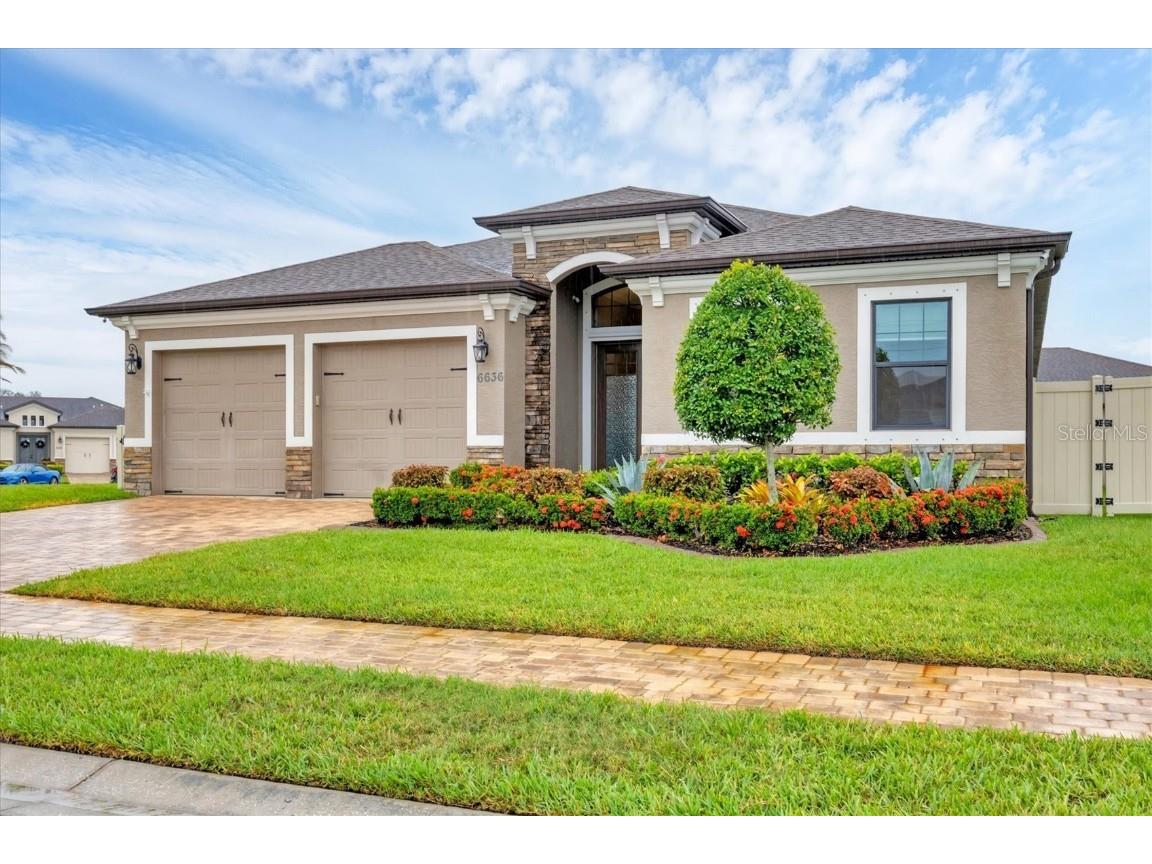 6636 35th Court E Sarasota FL 34243 A4654699 image3