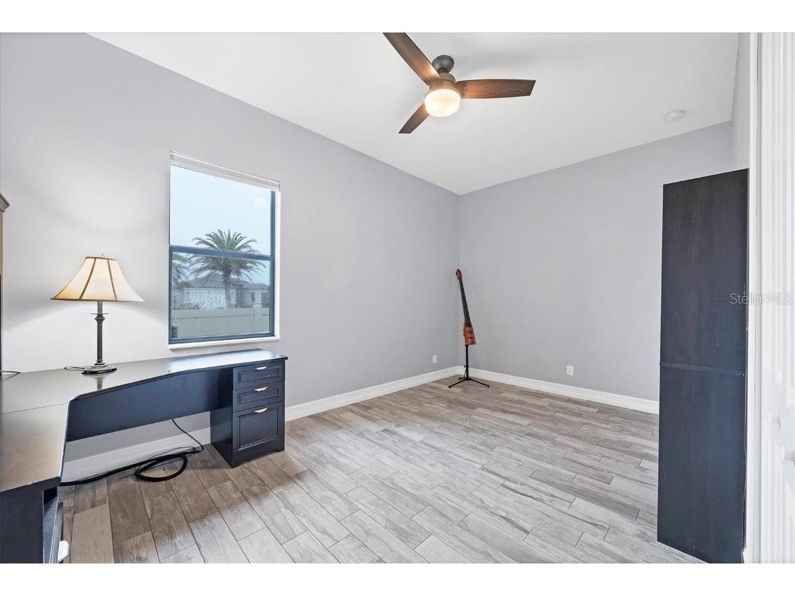 6636 35th Court E Sarasota FL 34243 A4654699 image33