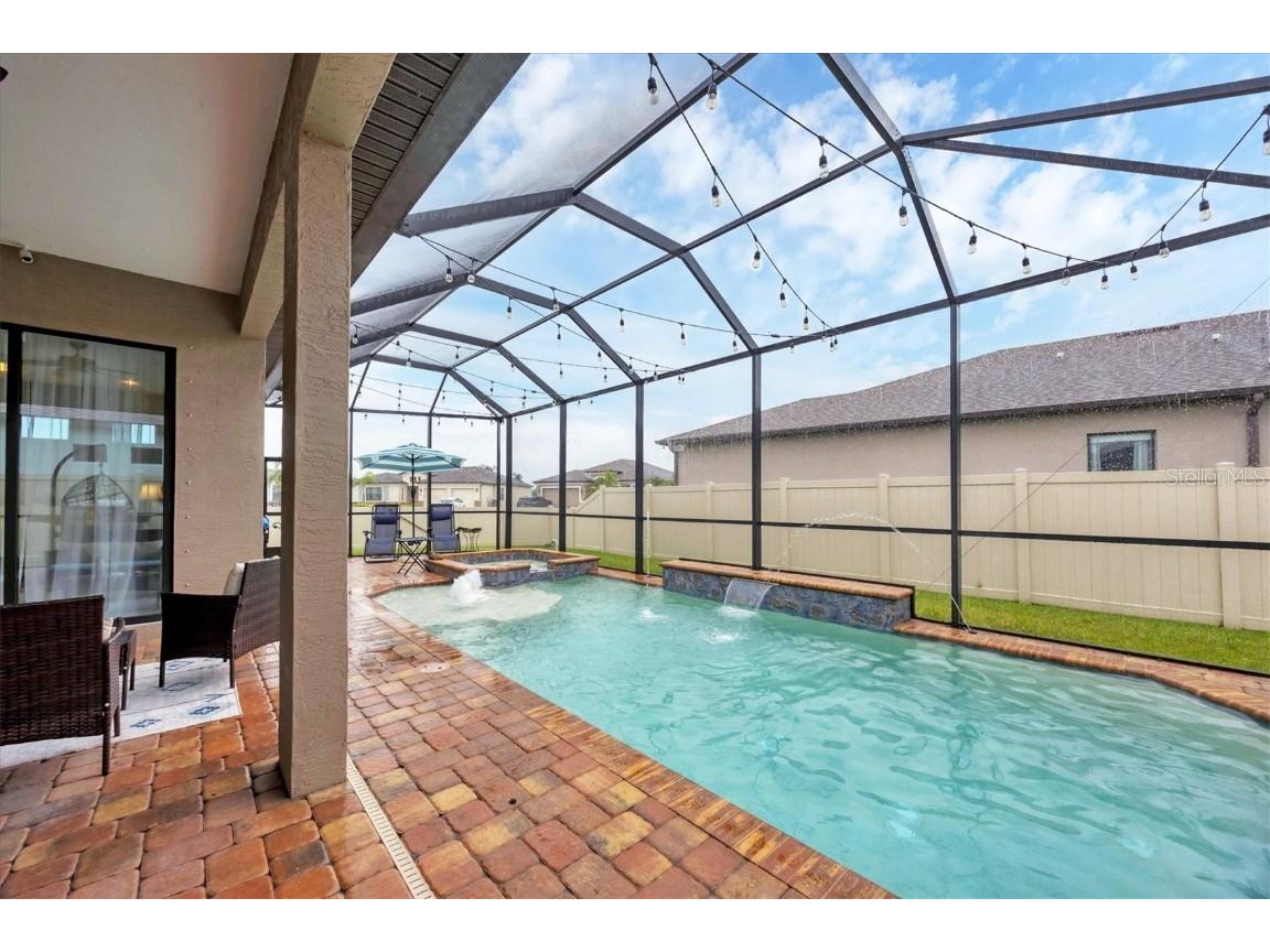 6636 35th Court E Sarasota FL 34243 A4654699 image36