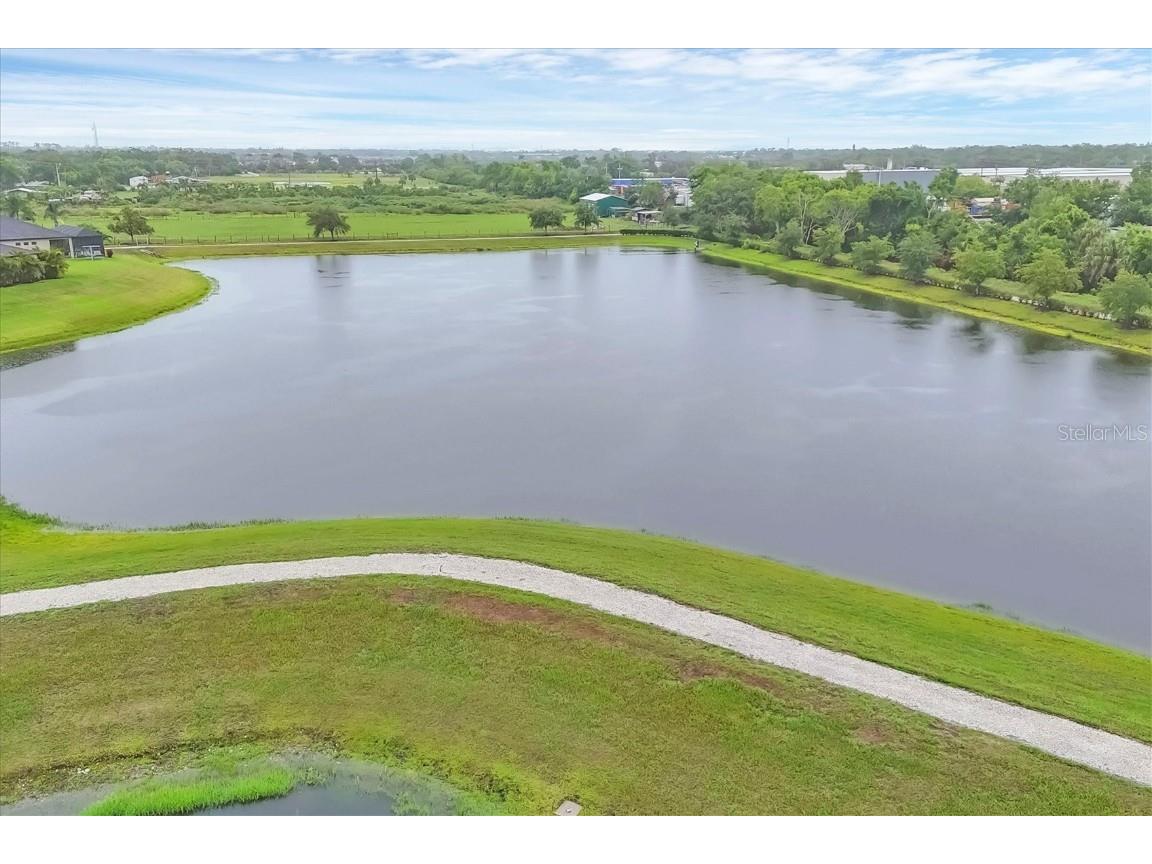 6636 35th Court E Sarasota FL 34243 A4654699 image42