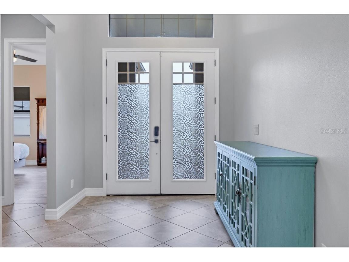 6636 35th Court E Sarasota FL 34243 A4654699 image9