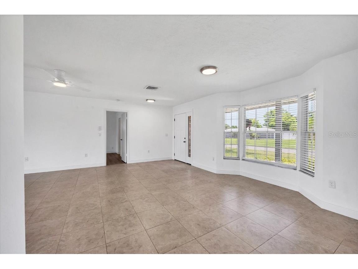 6637 Bowline Drive Sarasota FL 34231 A4645330 image8