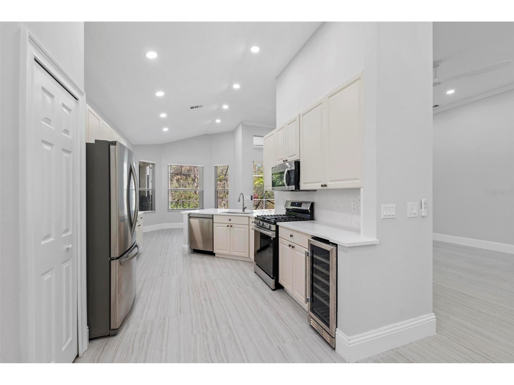 6639 Pebble Beach Way Lakewood Ranch FL 34202 A4679408 image8