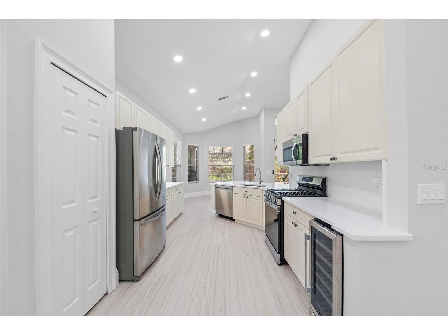 6639 Pebble Beach Way Lakewood Ranch FL 34202 A4679408 image9