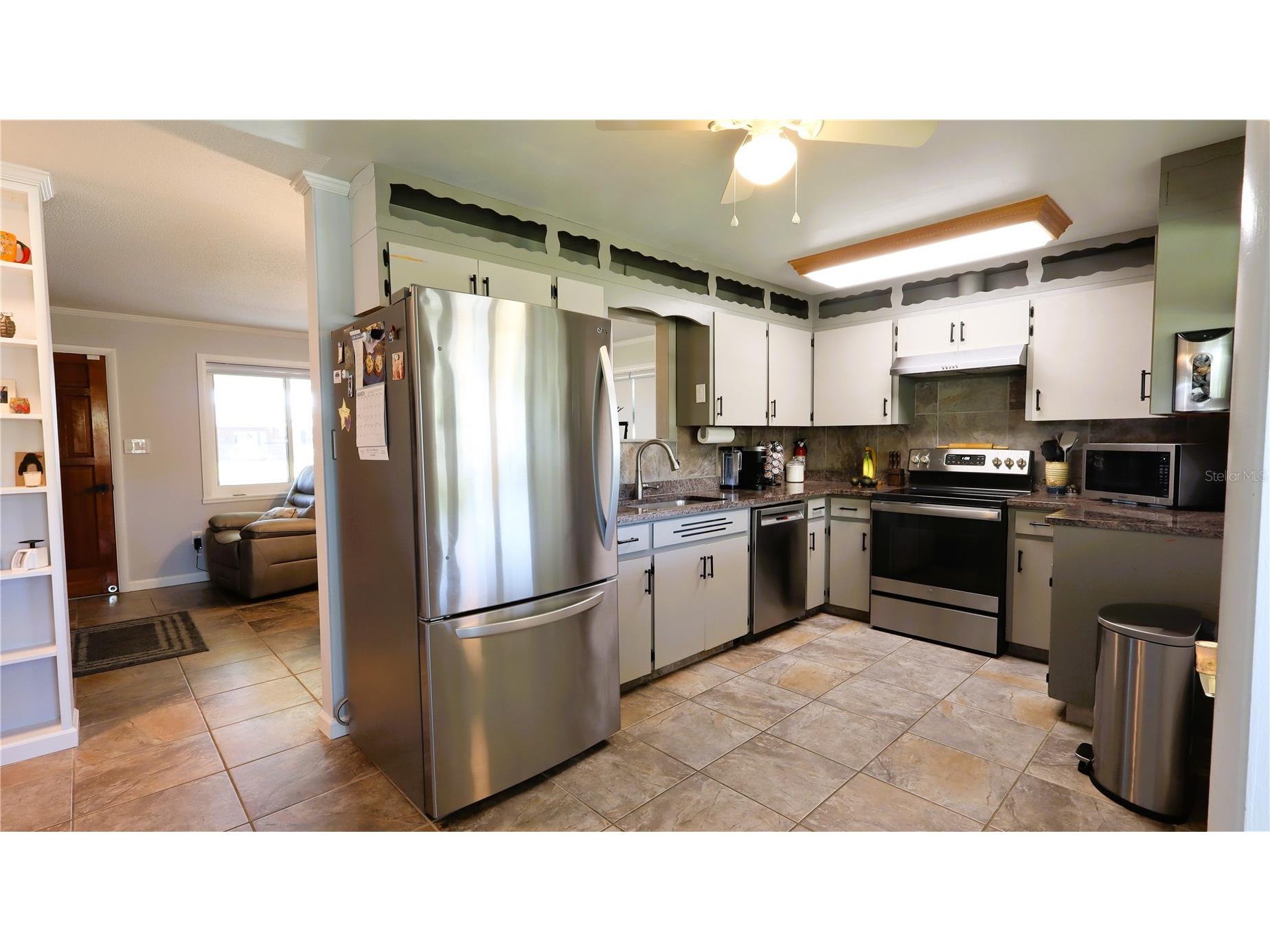 664 Cr 467 Lake Panasoffkee FL 33538 - LAKE PANASOFFKEE G5110029 image18