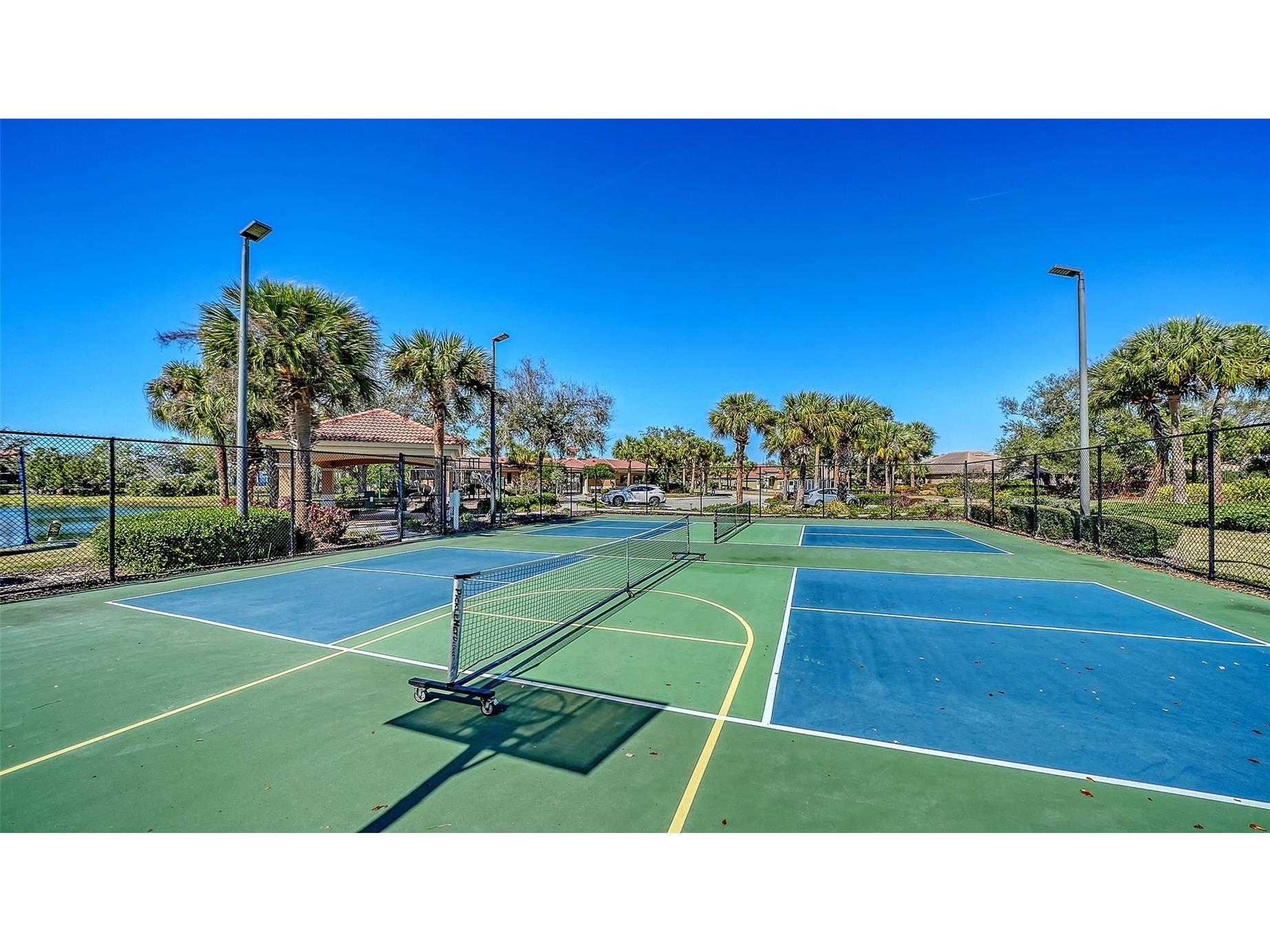 664 Crane Prairie Way Osprey FL 34229 A4681662 image64