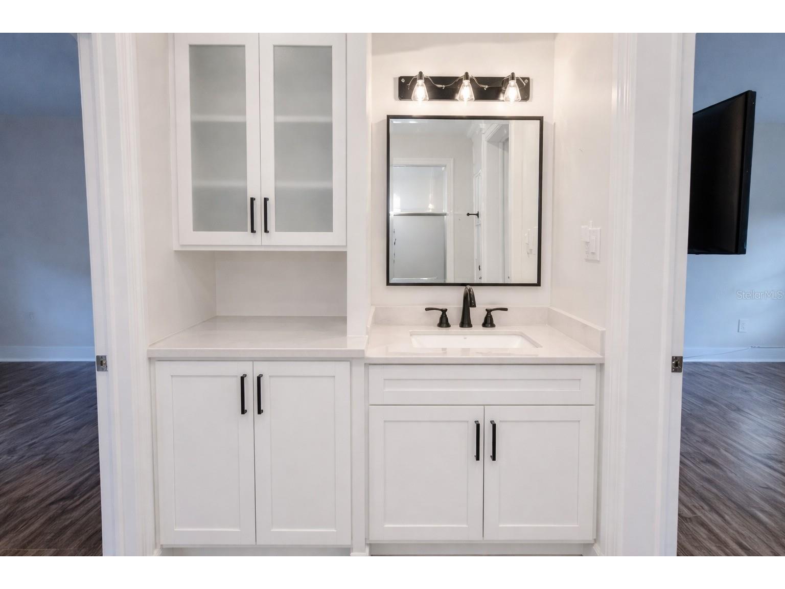 664 Mandalay Avenue Clearwater Beach FL 33767 TB8499682 image25