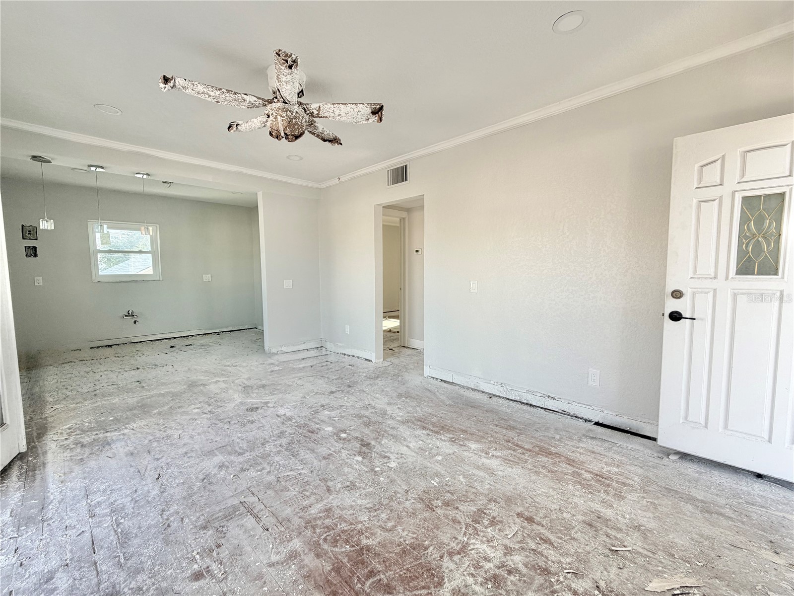 664 Mandalay Avenue Clearwater Beach FL 33767 TB8499839 image10
