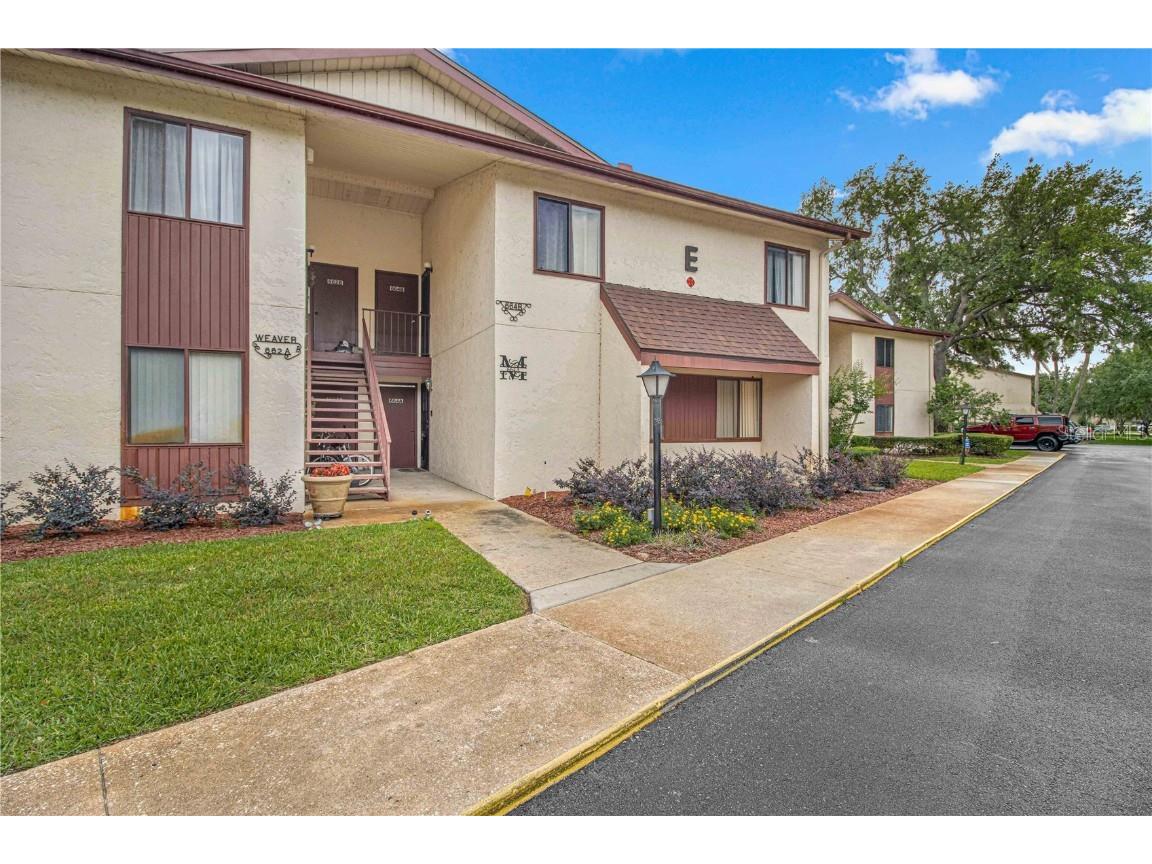 664 Midway Drive #B Ocala FL 34472 - LAKE SPARKLE OM657174 image1