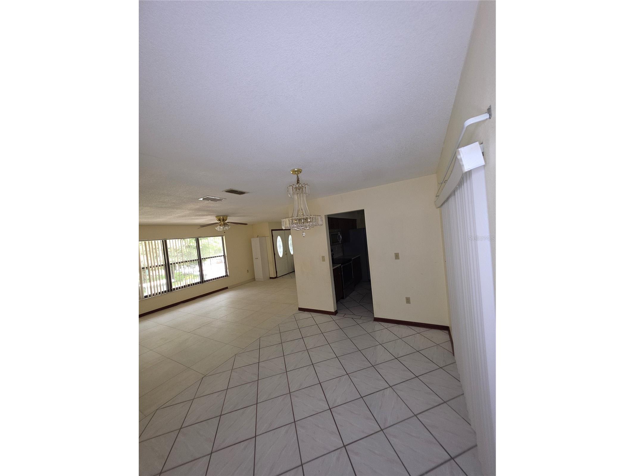 664 Milan Drive Kissimmee FL 34758 O6406155 image4