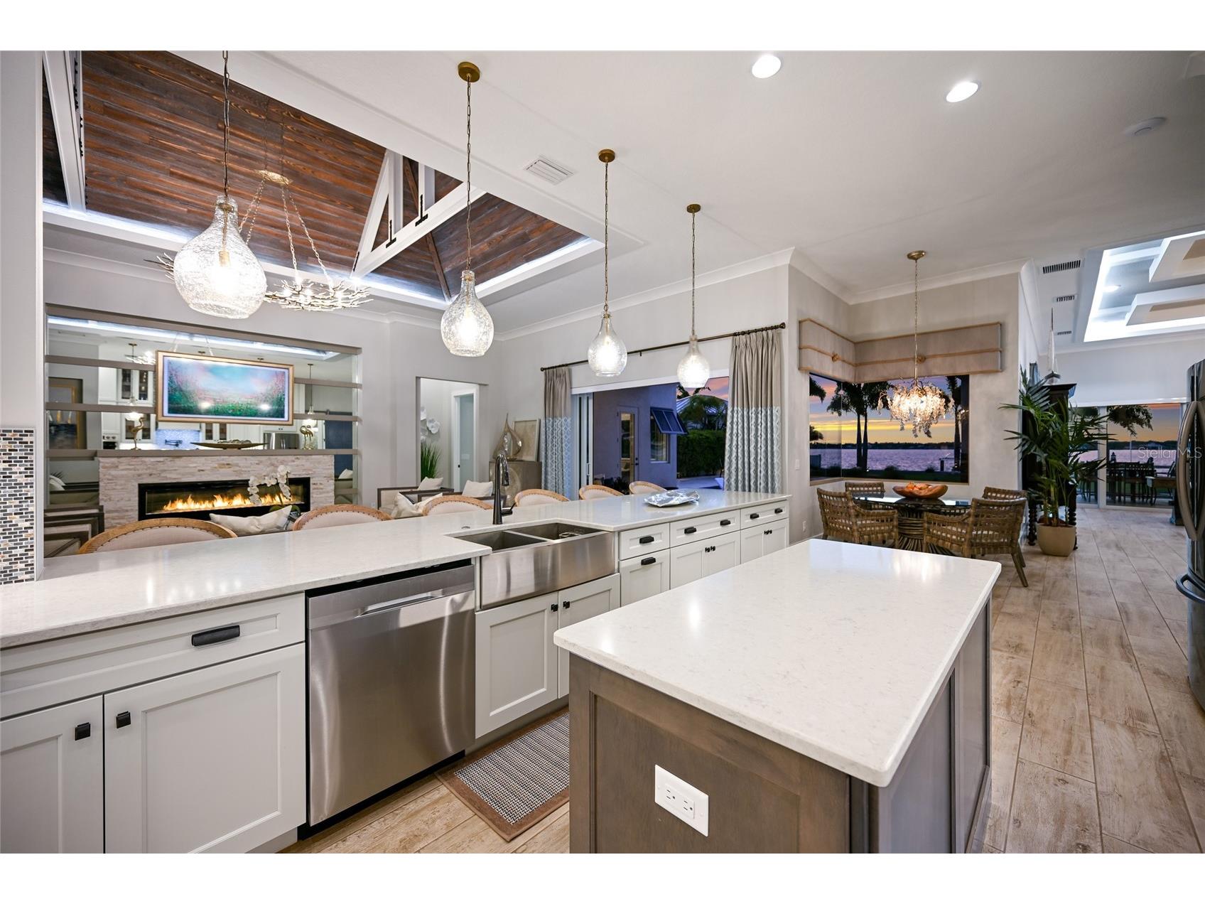 664 Regatta Way Bradenton FL 34208 A4686747 image18