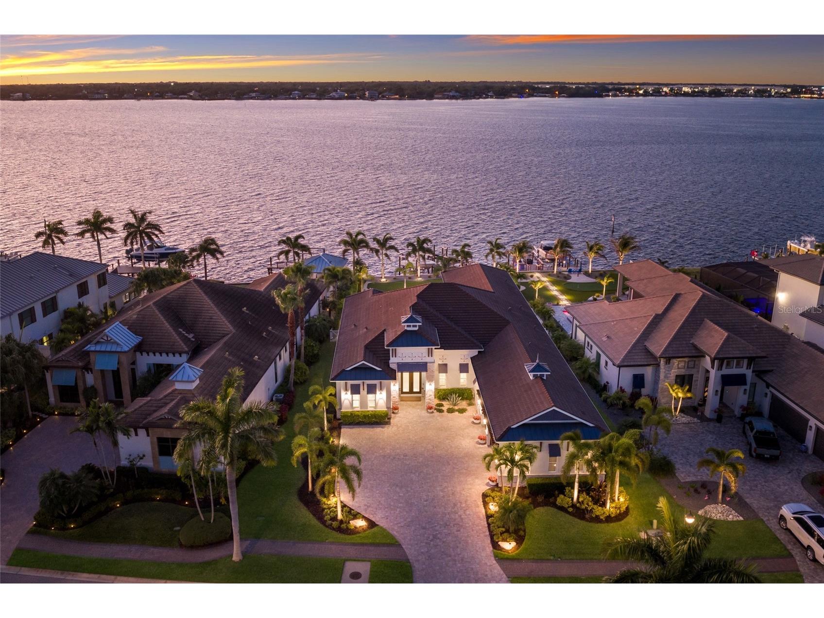 664 Regatta Way Bradenton FL 34208 A4686747 image3