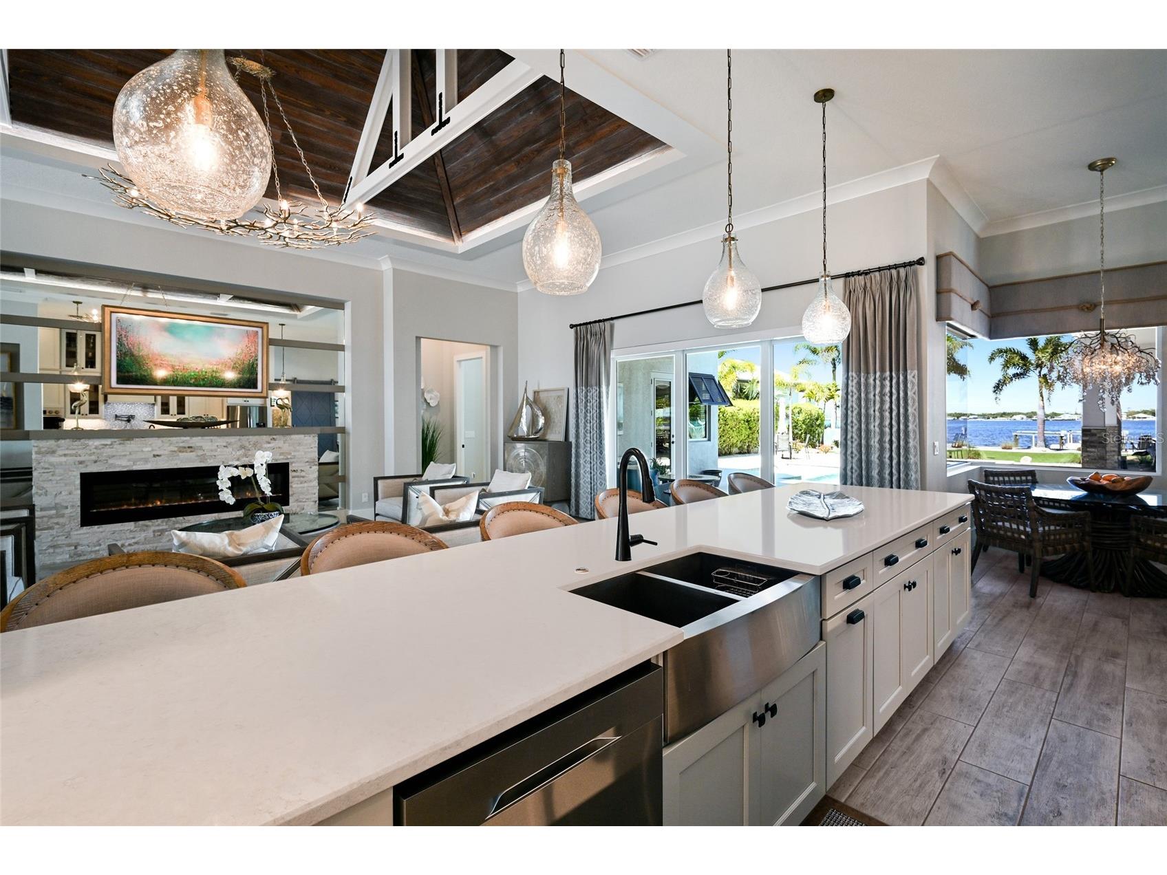 664 Regatta Way Bradenton FL 34208 A4686747 image48