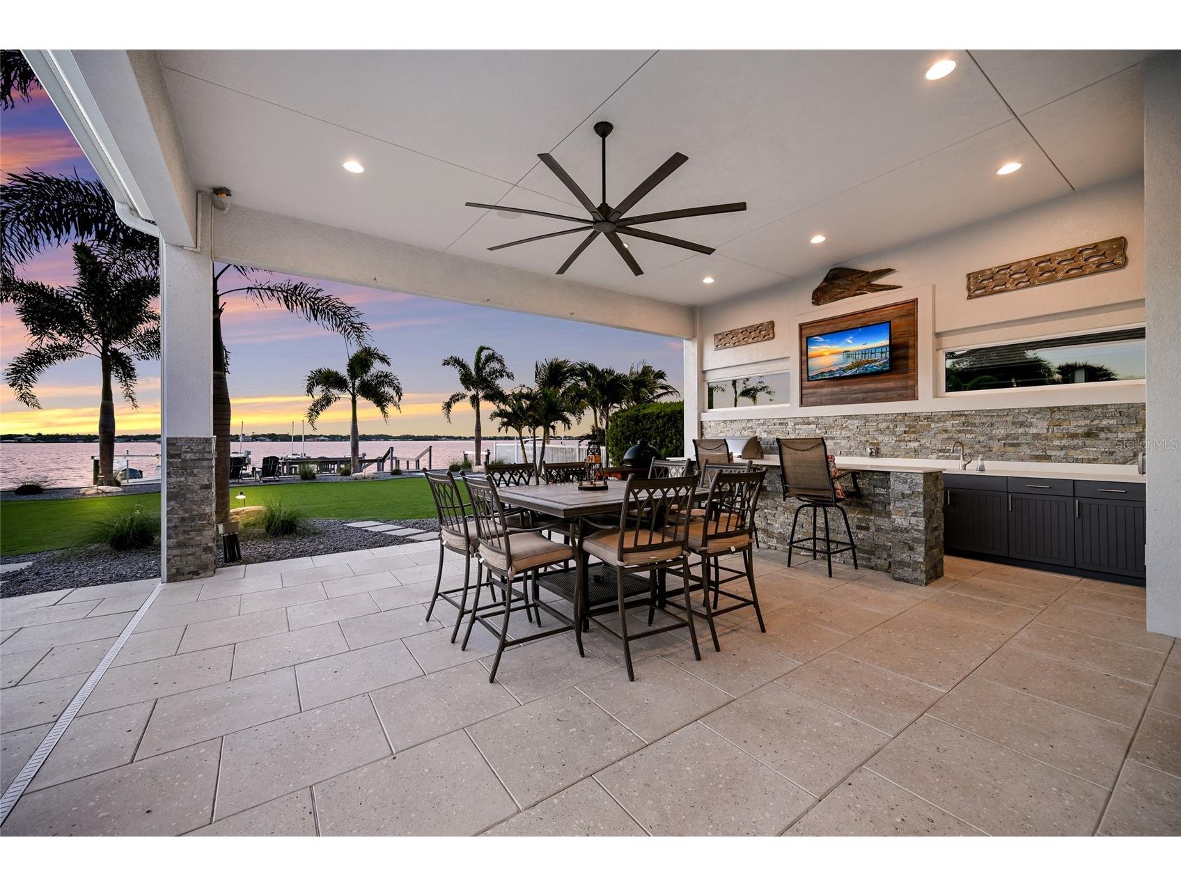 664 Regatta Way Bradenton FL 34208 A4686747 image8
