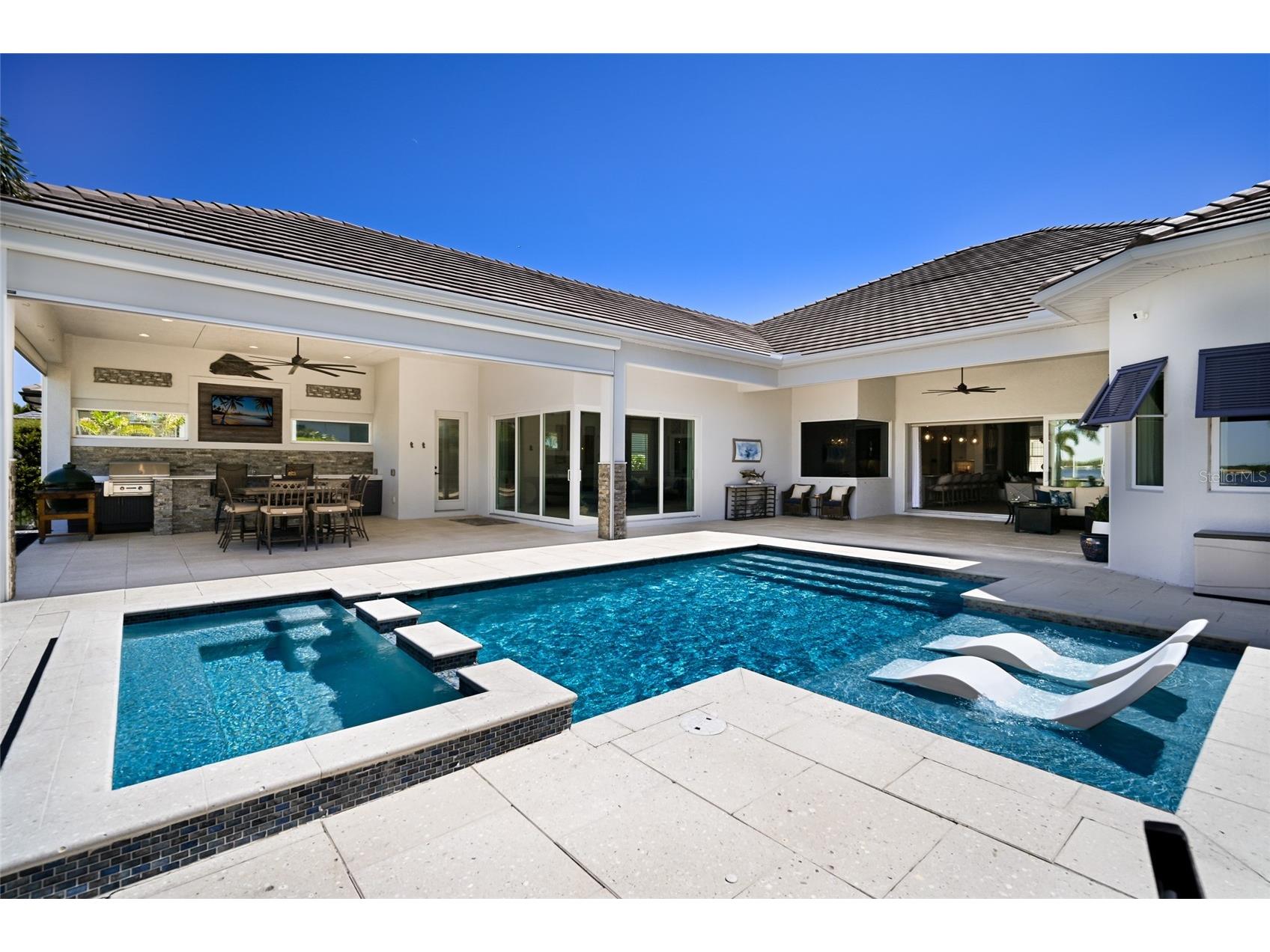 664 Regatta Way Bradenton FL 34208 A4686747 image81