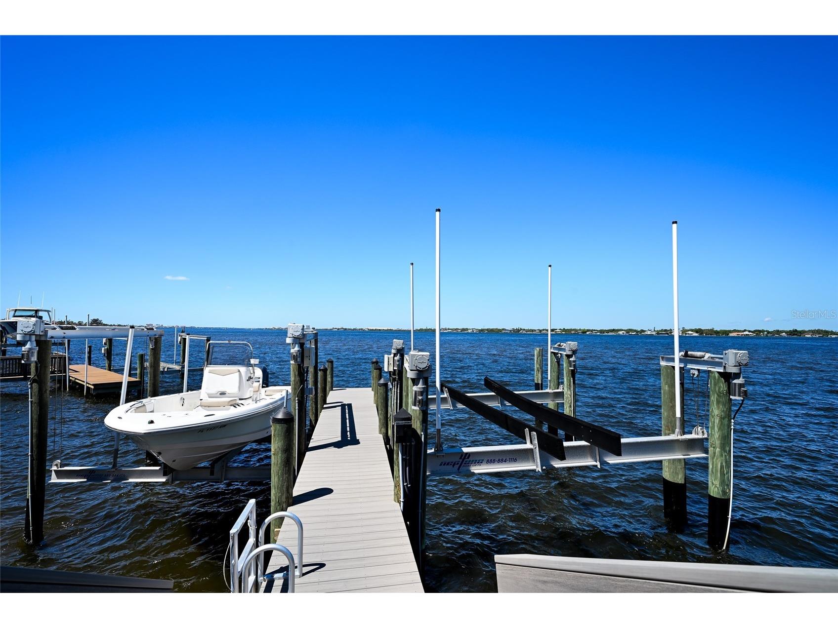 664 Regatta Way Bradenton FL 34208 A4686747 image91