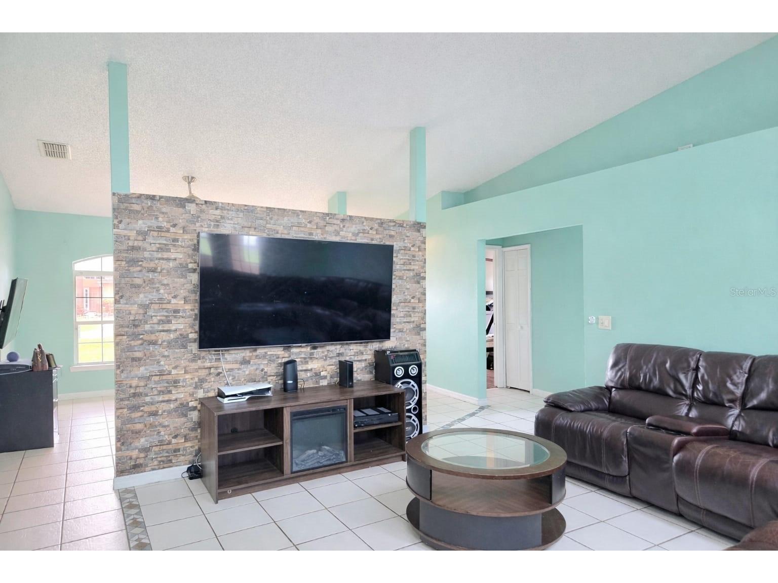 664 Reindeer Drive Poinciana FL 34759 TB8496242 image7