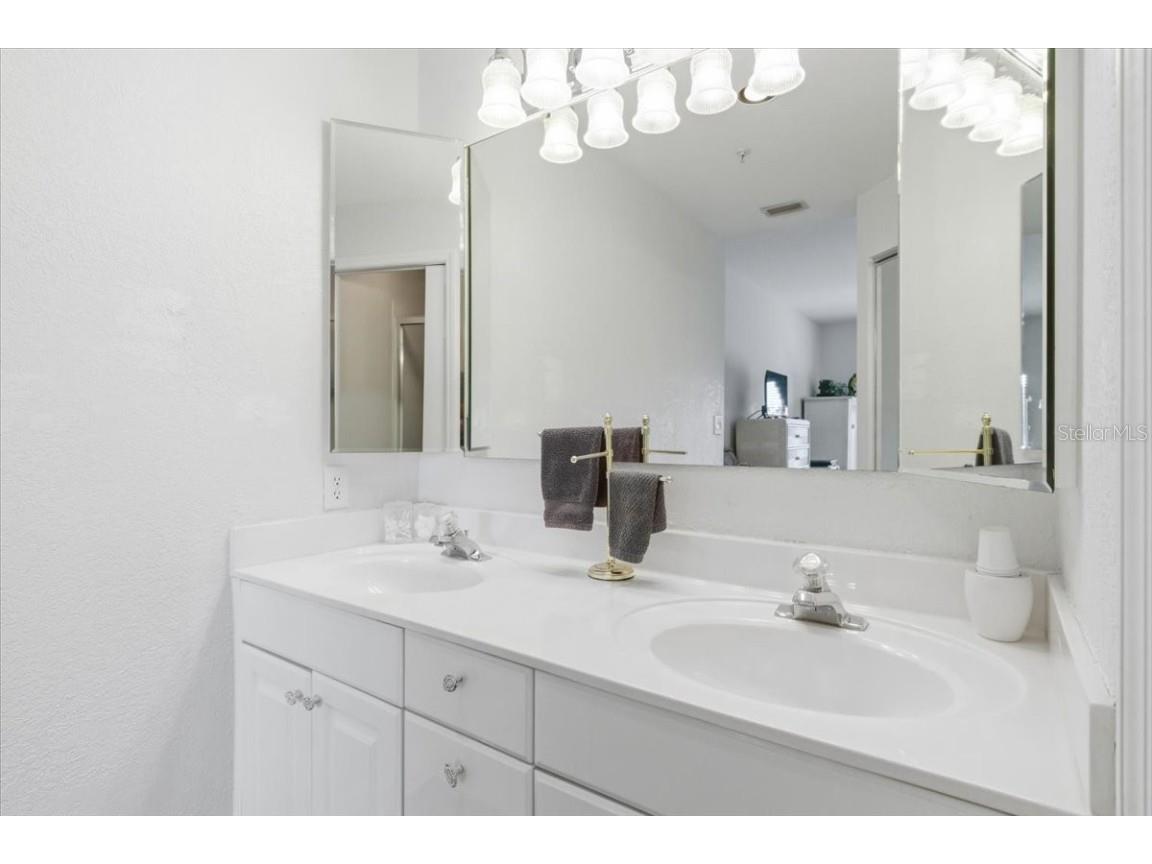 6640 Pineview Terrace #6640 Bradenton FL 34203 A4671441 image29