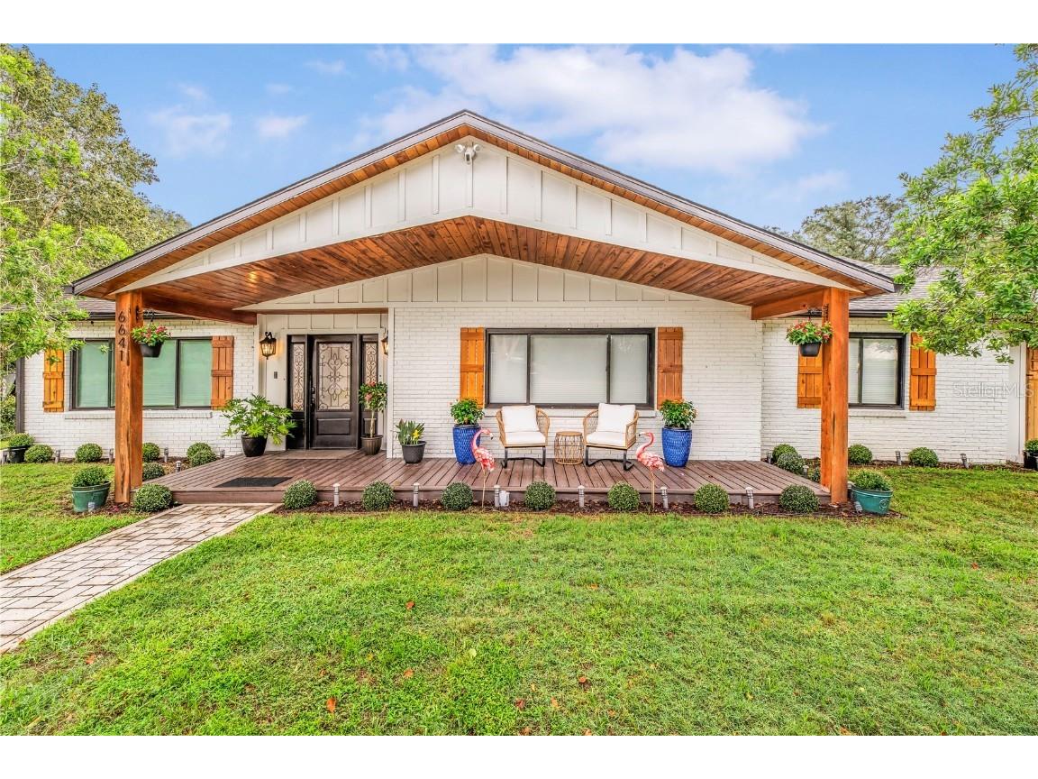 6641 Lake Emma Road Groveland FL 34736 - LAKE DESIRE G5073870 image1