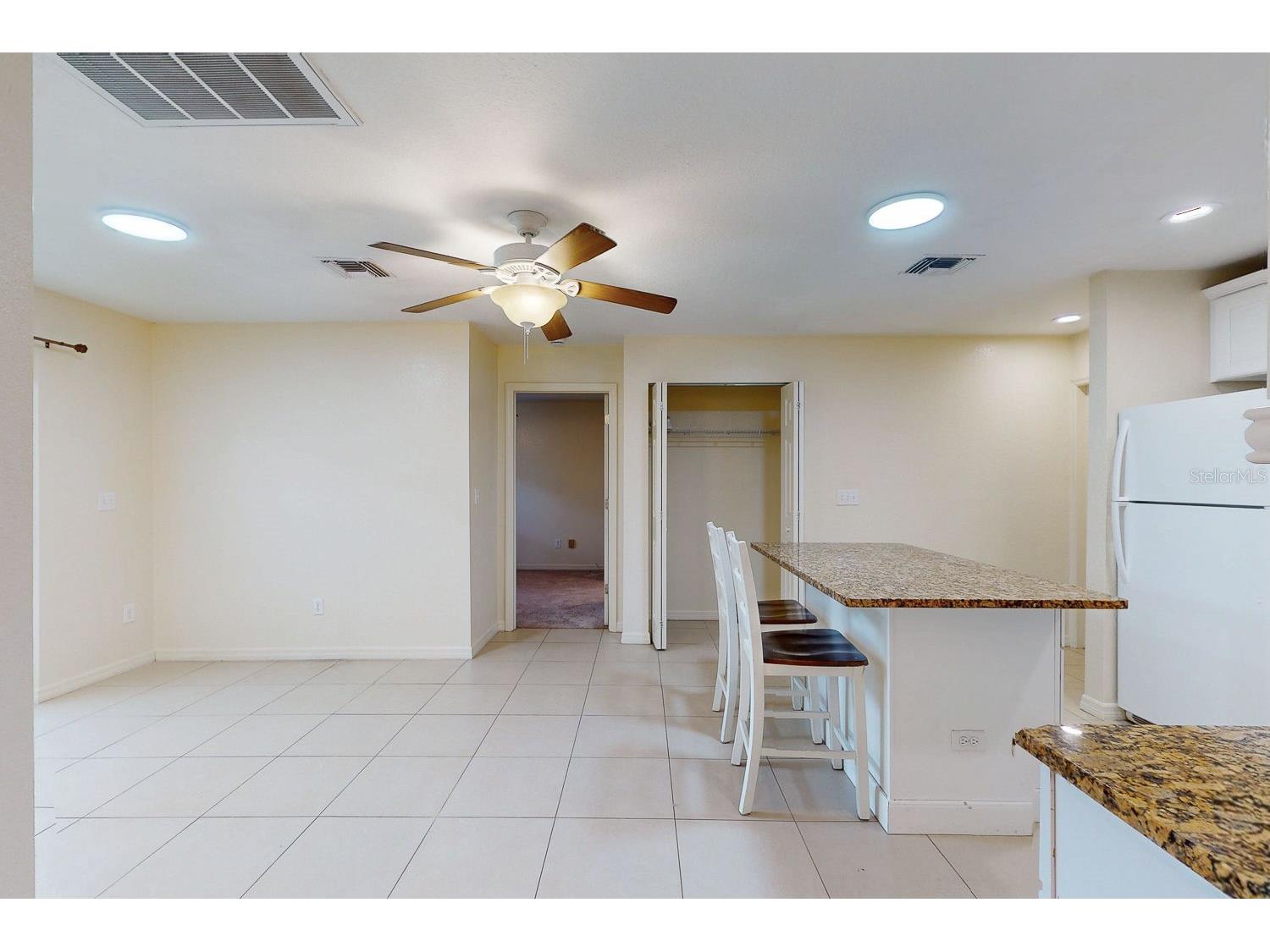 6642 27th Street N Saint Petersburg FL 33702 TB8495748 image20
