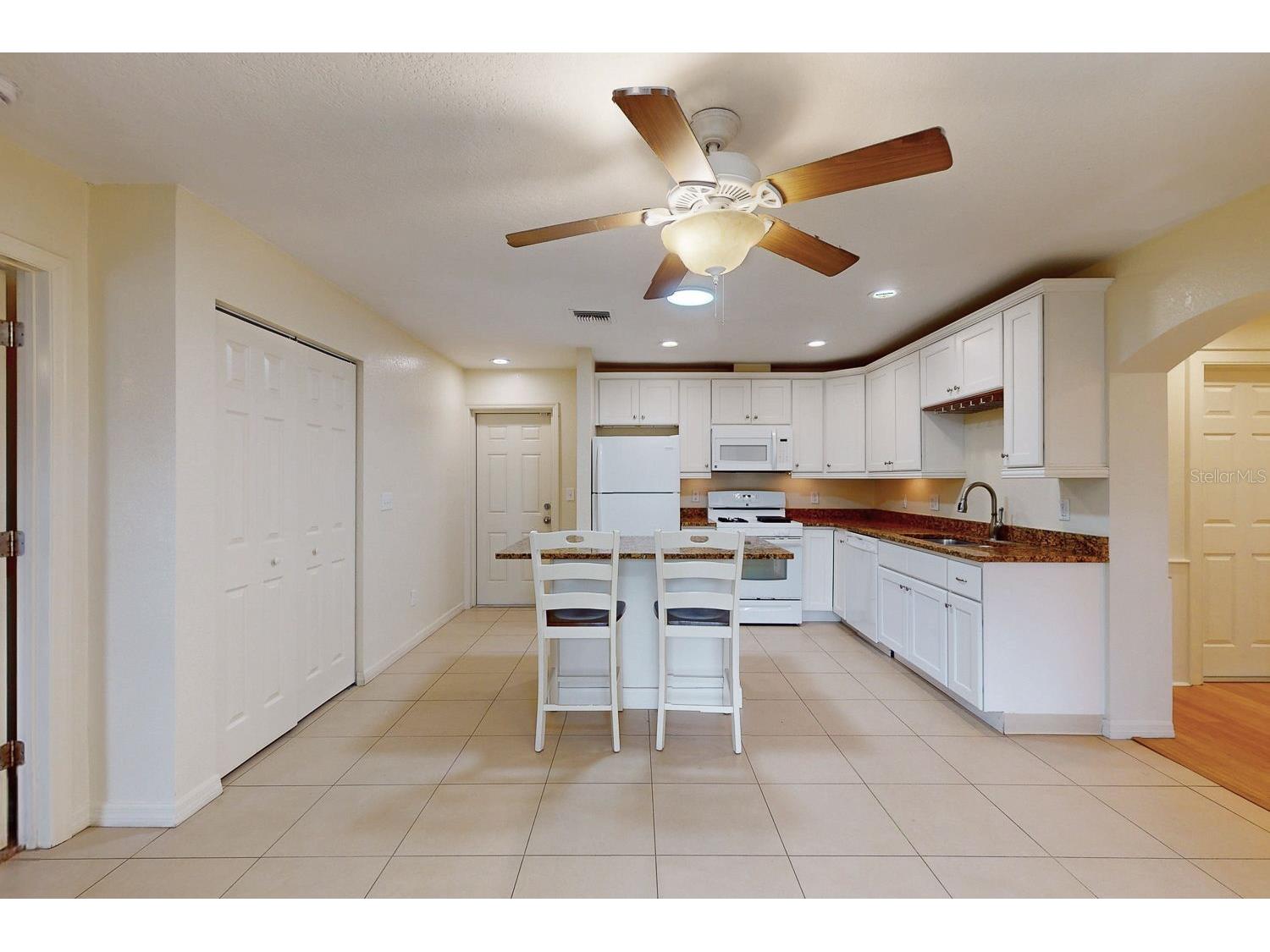 6642 27th Street N Saint Petersburg FL 33702 TB8495748 image21