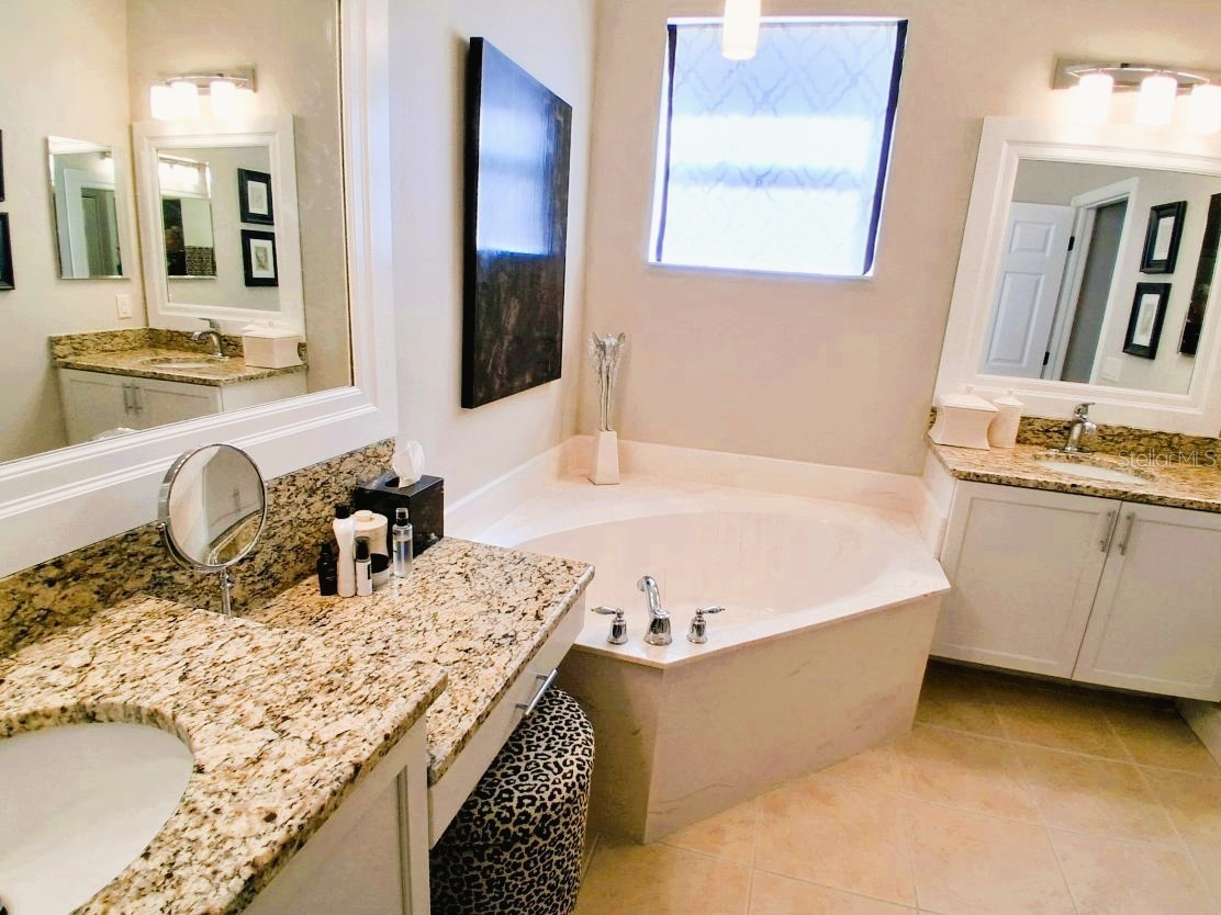 6642 41st Street Circle E Sarasota FL 34243 TB8506610 image14