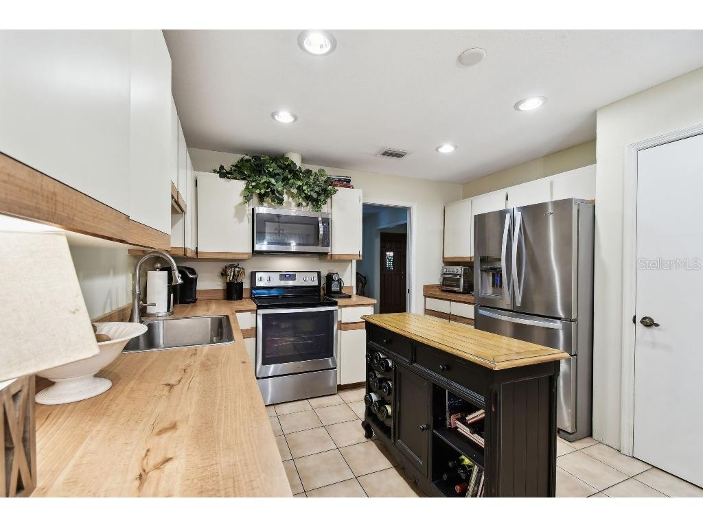 6642 Parson Brown Drive Orlando FL 32819 TB8400876 image19