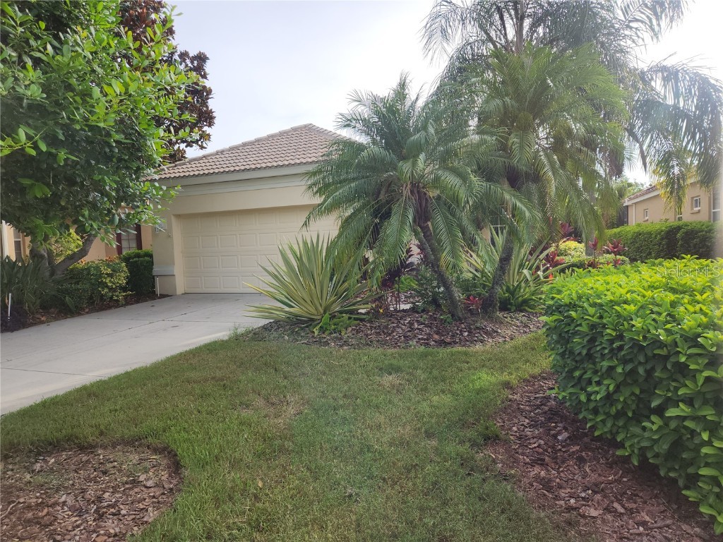 6642 Tailfeather Way Bradenton FL 34203 A4658839 image2
