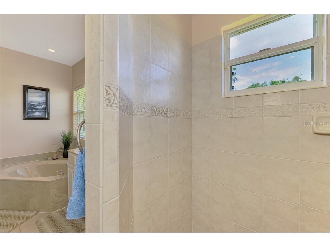 6644 Butlers Crest Drive Bradenton FL 34203 A4657520 image37