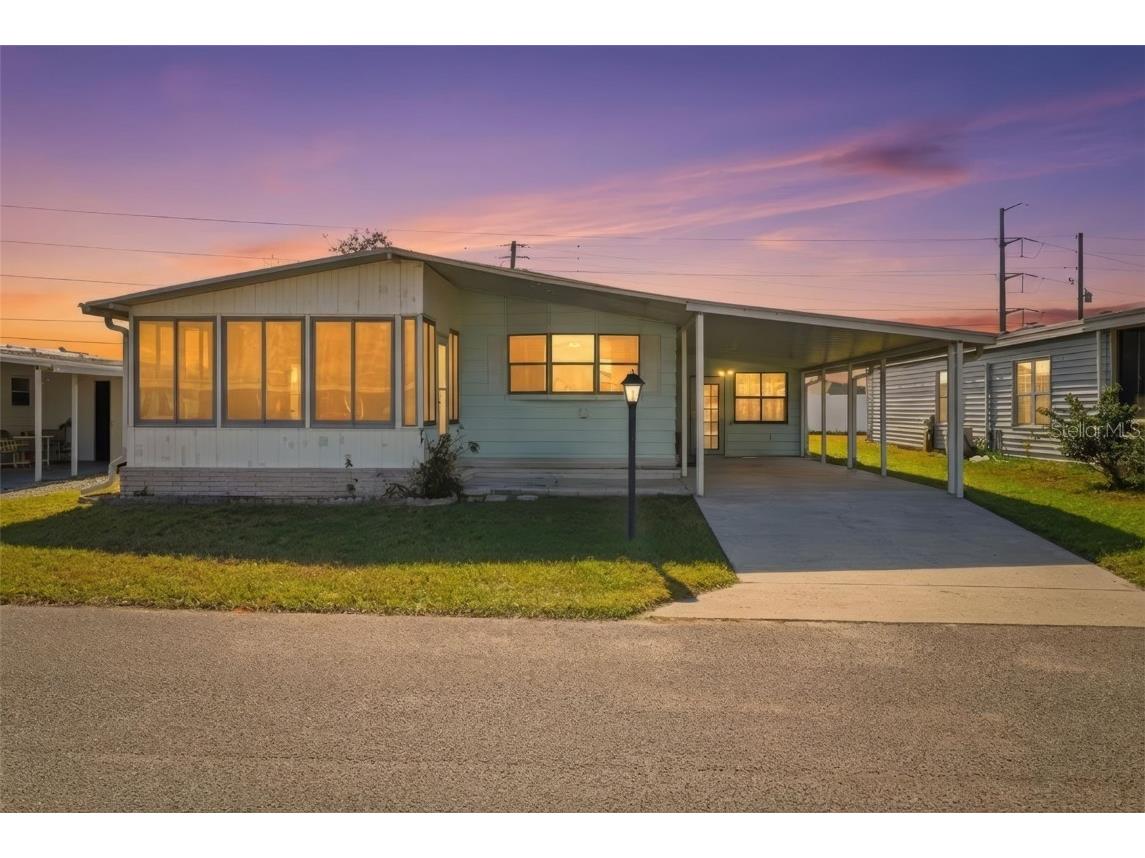 6644 Princeton Drive NE Winter Haven FL 33881 - LAKE HENRY L4958289 image1