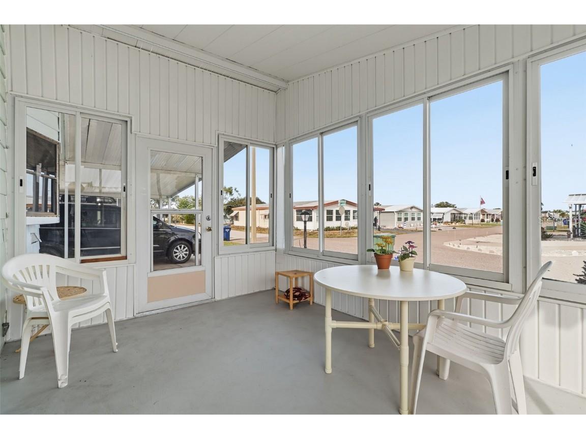 6644 Princeton Drive NE Winter Haven FL 33881 - LAKE HENRY L4958289 image12