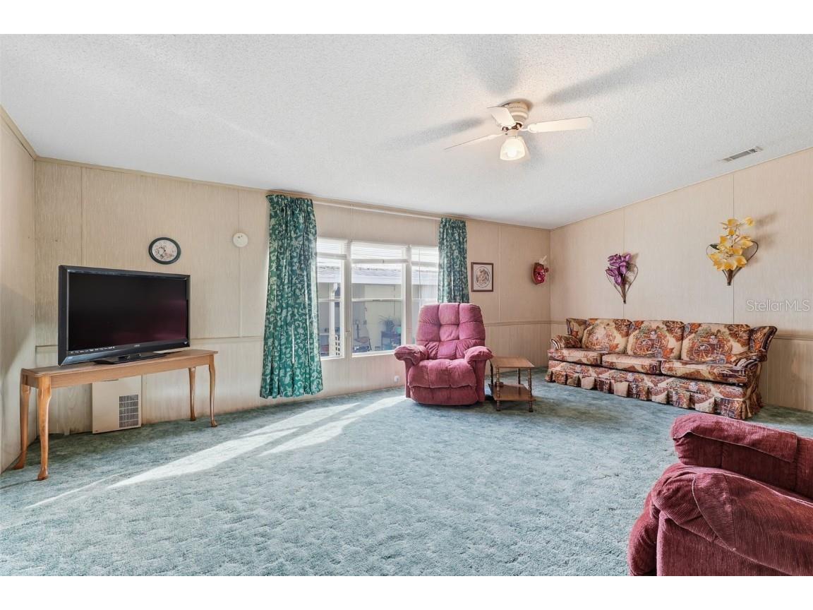 6644 Princeton Drive NE Winter Haven FL 33881 - LAKE HENRY L4958289 image4