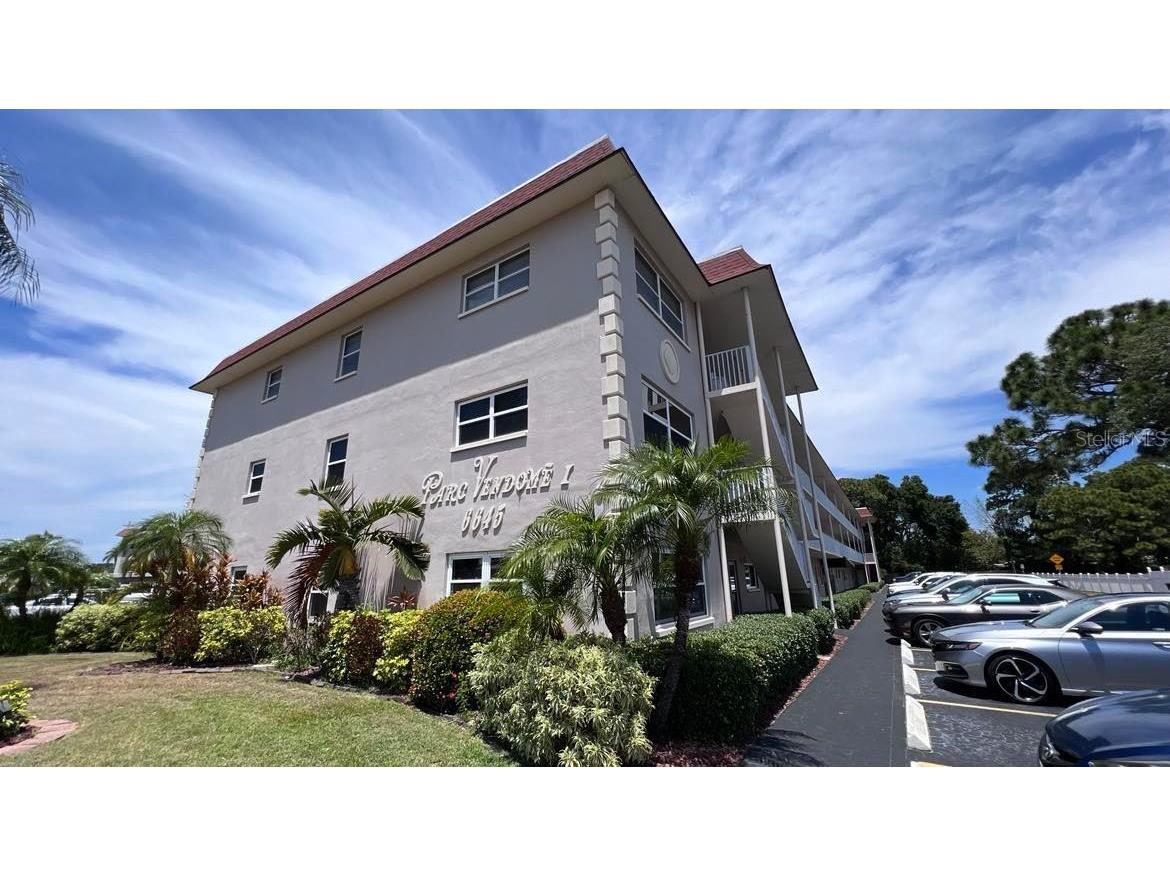 6645 1st Avenue N #101 Saint Petersburg FL 33710 U8239854 image1