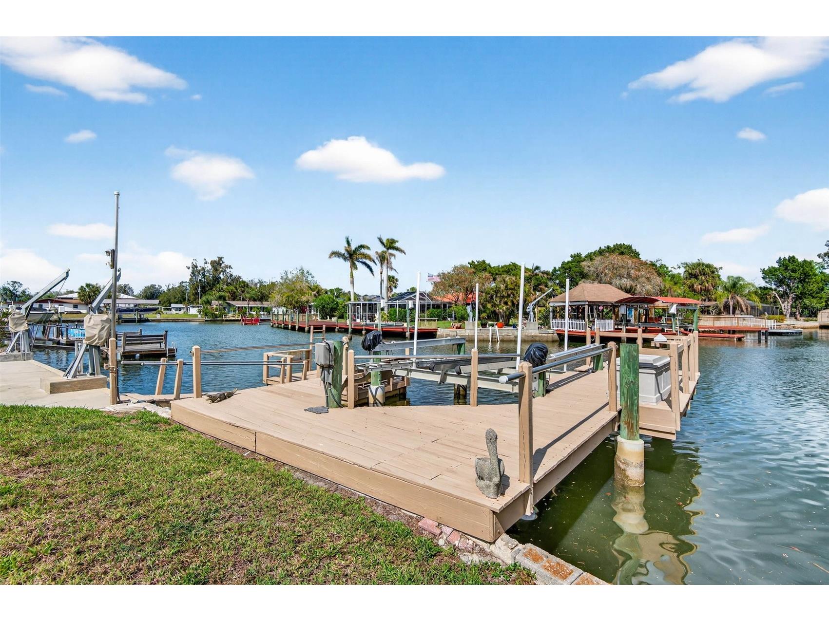 6645 Harbor Drive Hudson FL 34667 W7884505 image3