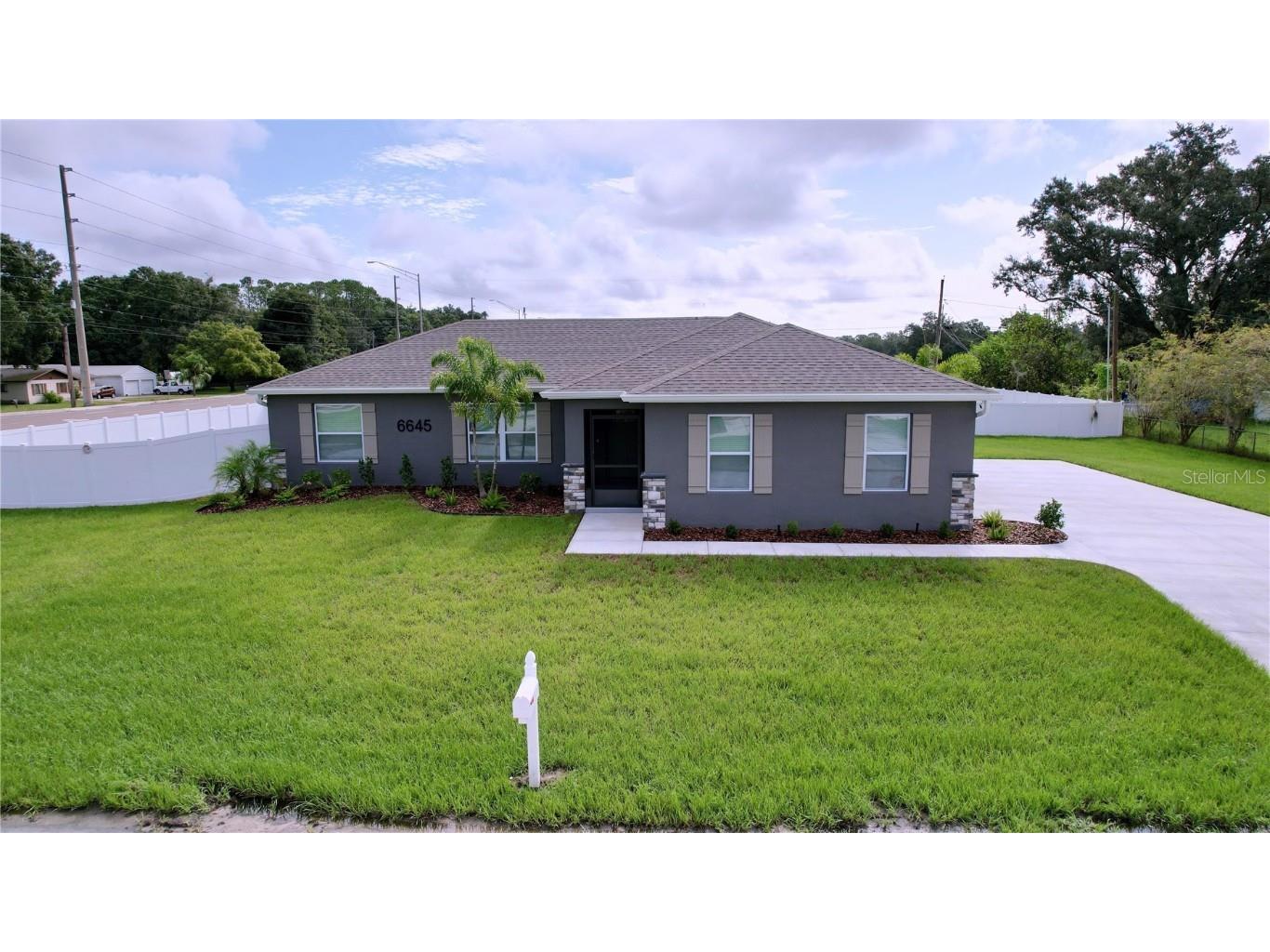 6645 Tula Lakeland FL 33809 P4936239 image1