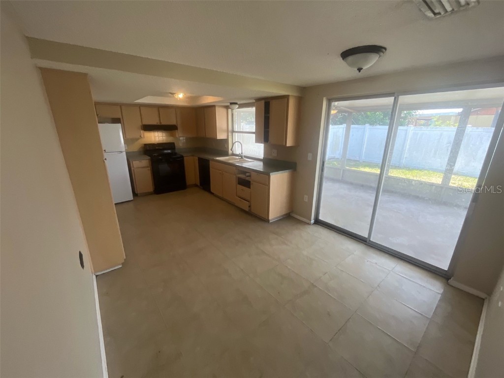 6646 Albemarle Parkway New Port Richey FL 34653 O6331957 image4