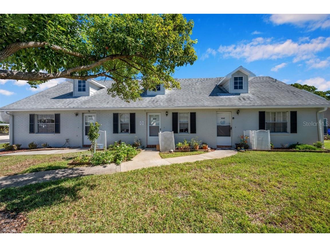 6646 Timbercove Ln #4C New Port Richey FL 34653 W7858987 image1