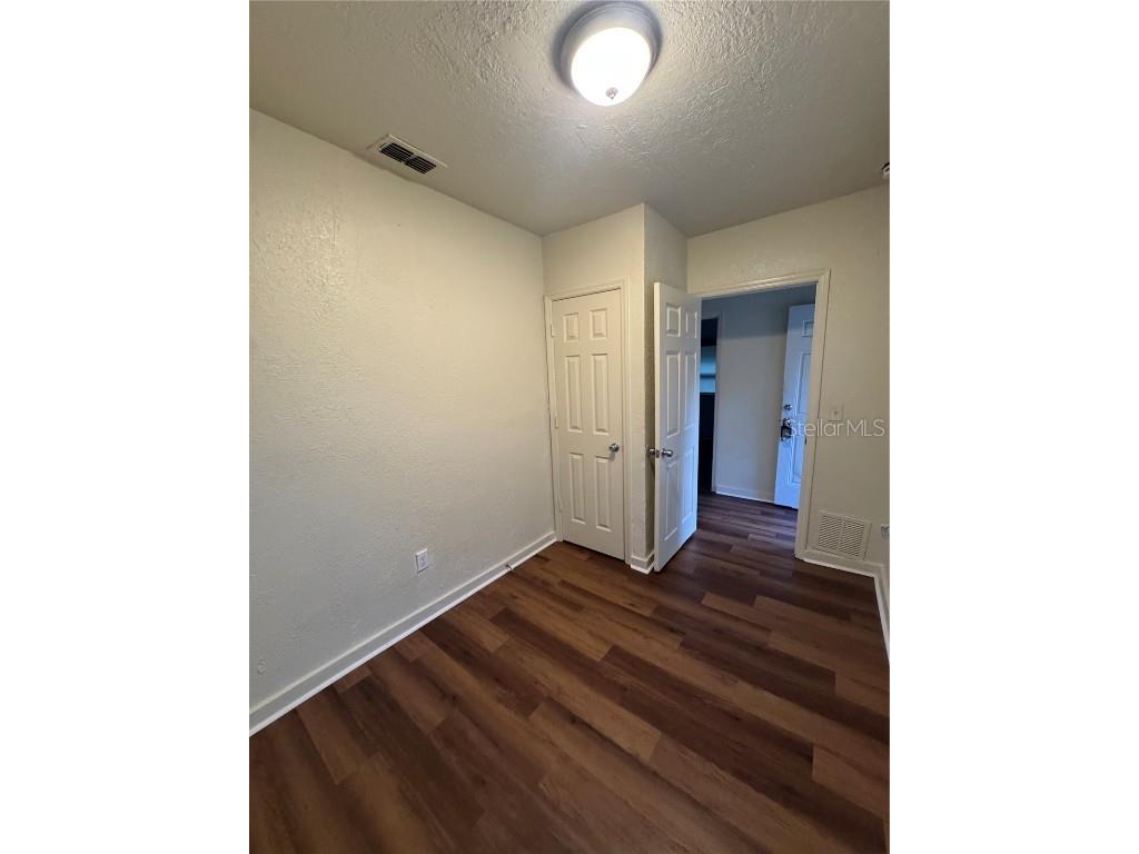 665 26th Avenue S Saint Petersburg FL 33705 TB8451115 image18