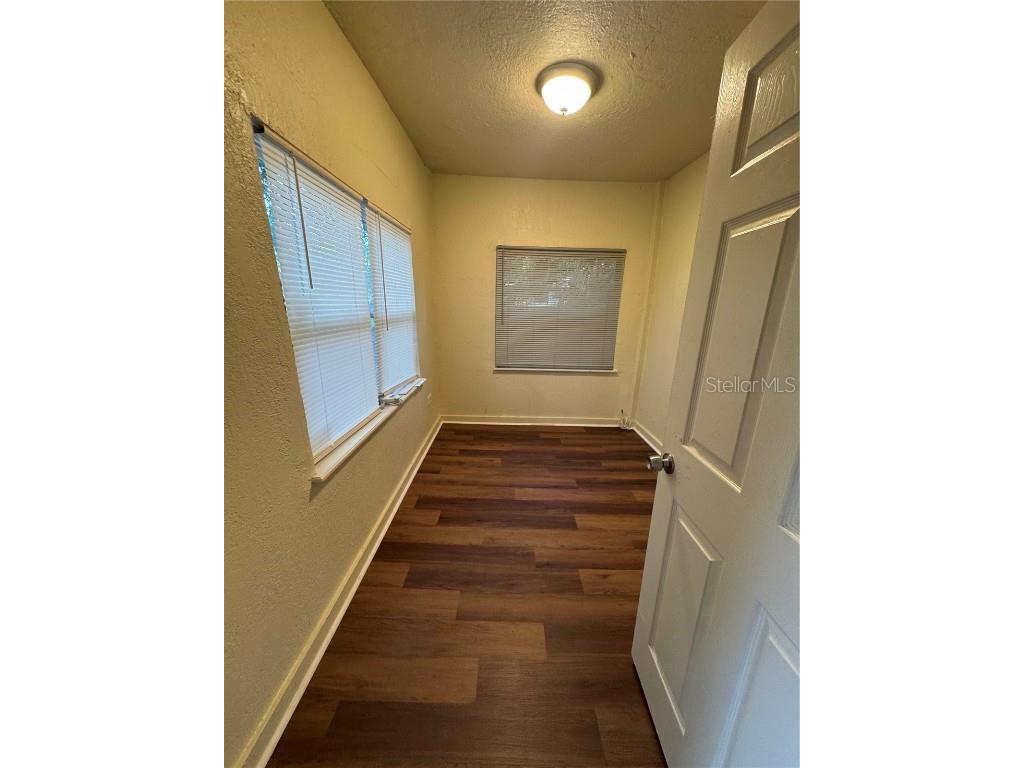 665 26th Avenue S Saint Petersburg FL 33705 TB8451115 image19