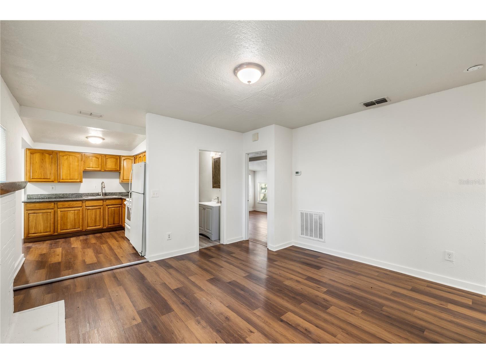 665 26th Avenue S Saint Petersburg FL 33705 TB8497104 image13