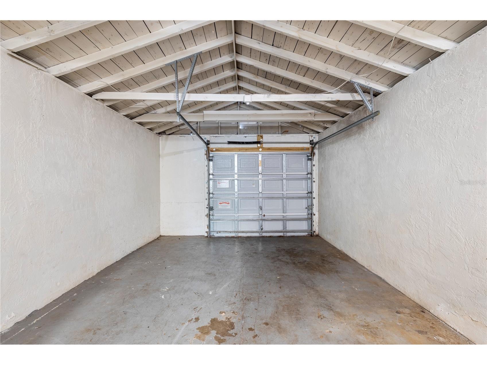 665 26th Avenue S Saint Petersburg FL 33705 TB8497104 image27