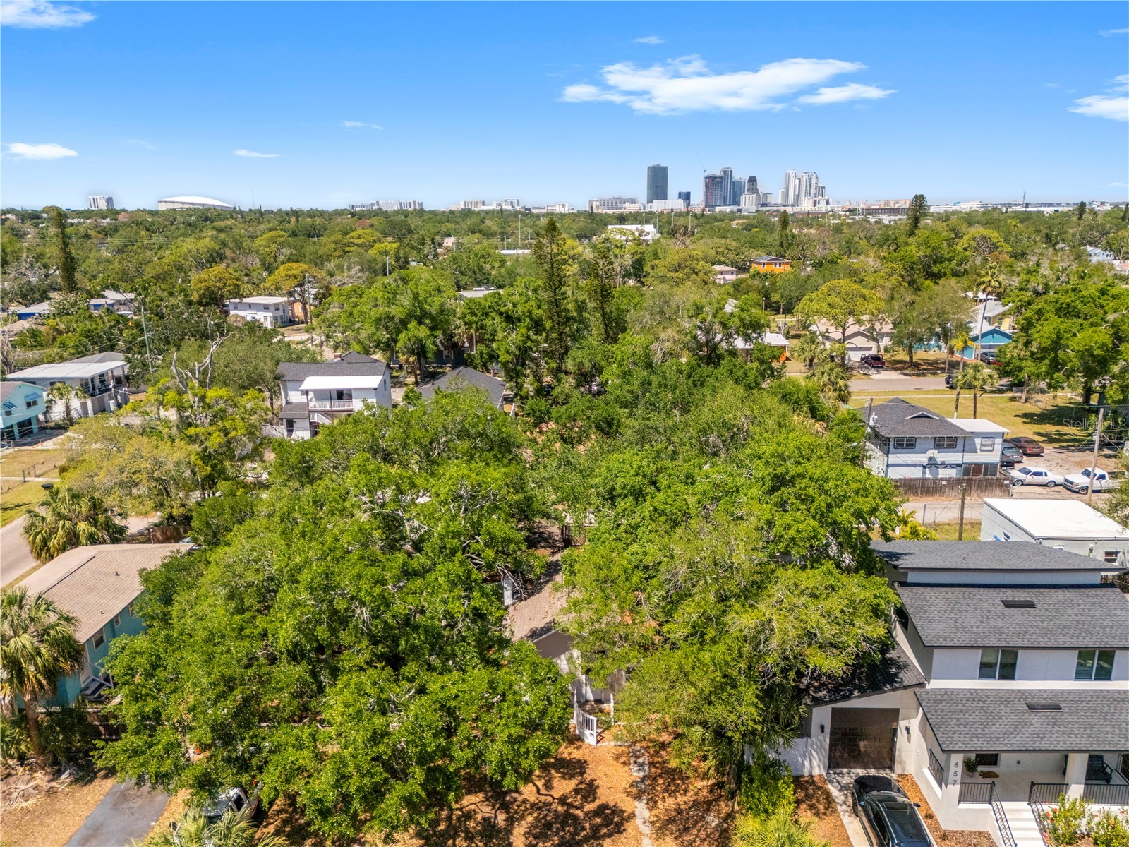 665 26th Avenue S Saint Petersburg FL 33705 TB8497104 image37