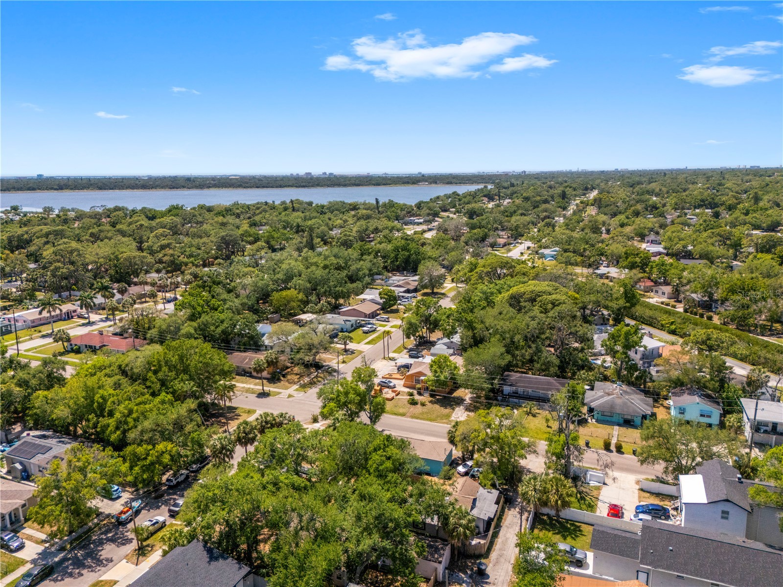 665 26th Avenue S Saint Petersburg FL 33705 TB8497104 image46