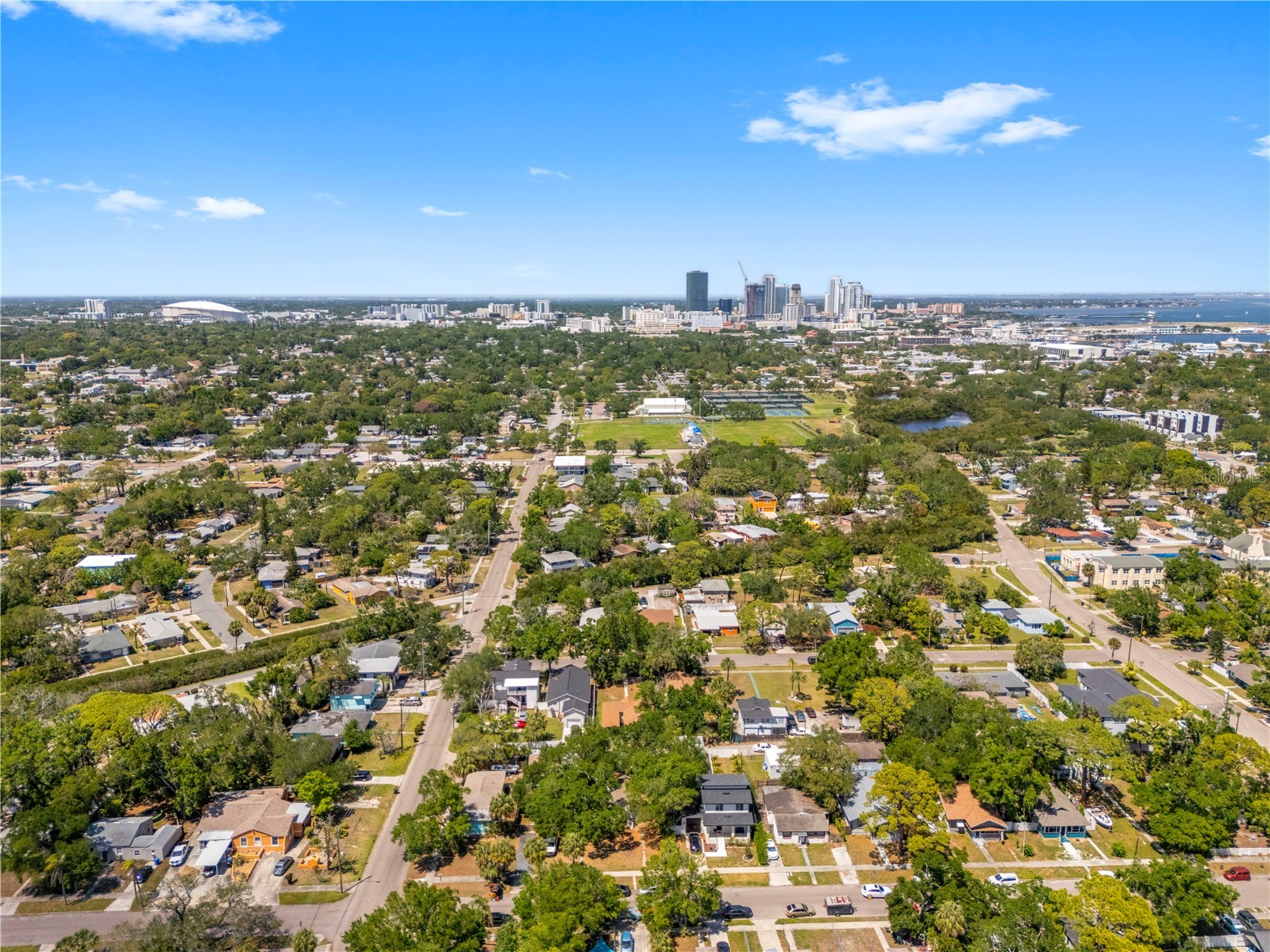 665 26th Avenue S Saint Petersburg FL 33705 TB8497104 image48