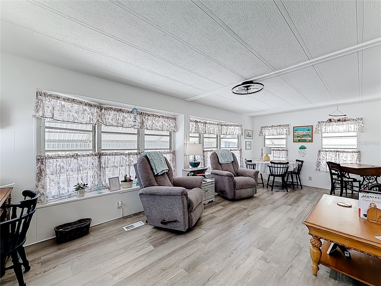 665 54th Street S #133 Gulfport FL 33707 S5144975 image2