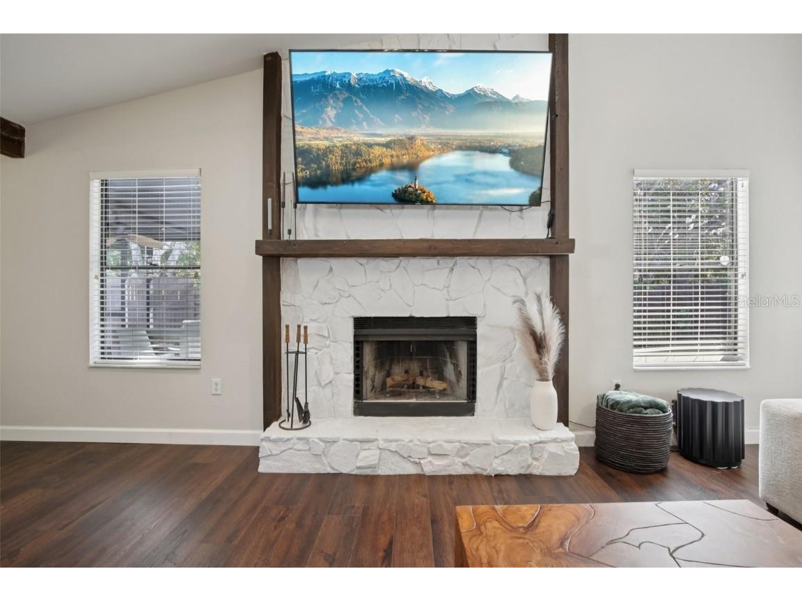 665 Eastpointe Parkway Sarasota FL 34232 A4673589 image11