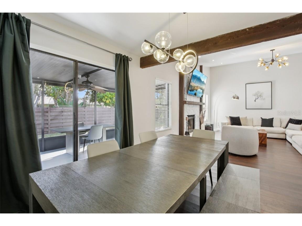 665 Eastpointe Parkway Sarasota FL 34232 A4673589 image15