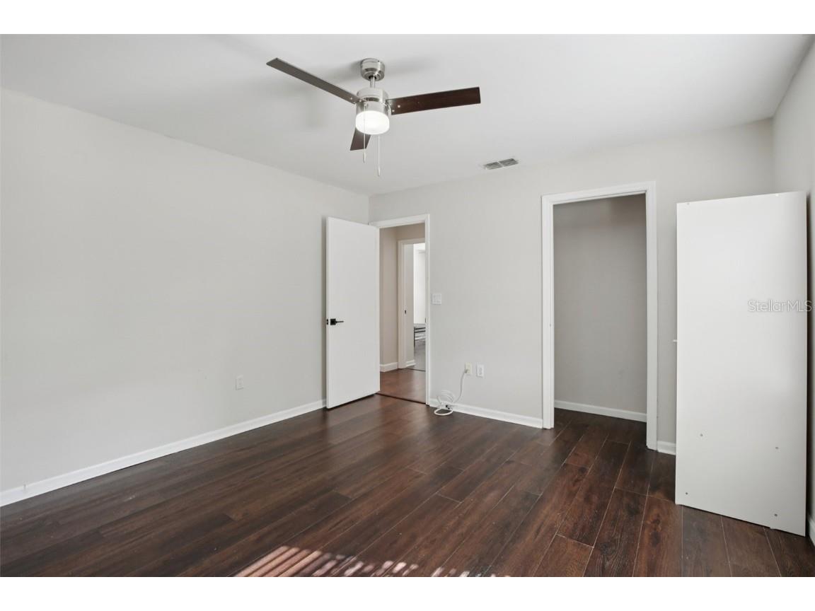 665 Eastpointe Parkway Sarasota FL 34232 A4673589 image36