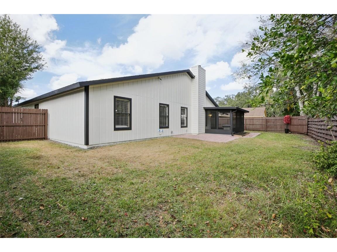 665 Eastpointe Parkway Sarasota FL 34232 A4673589 image40